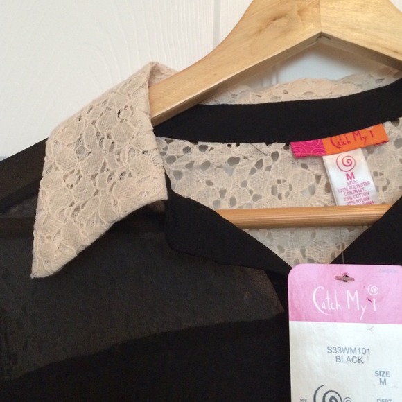 NWT black button down with lace detailing - Picture 3 of 3