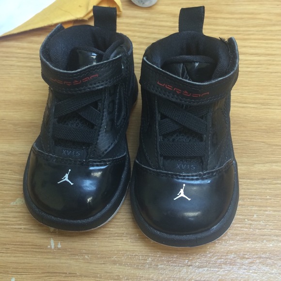 Kids Jordan's XV1.5