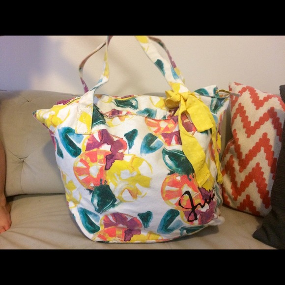 **SOLD**Juicy Couture beach bag