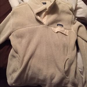 women's Patagonia pullover
