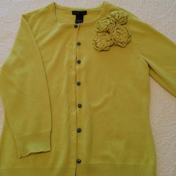 New York & Company cardigan