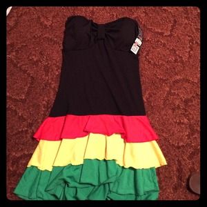 Rasta colored strapless dress