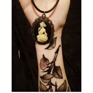 Black Cameo Necklace