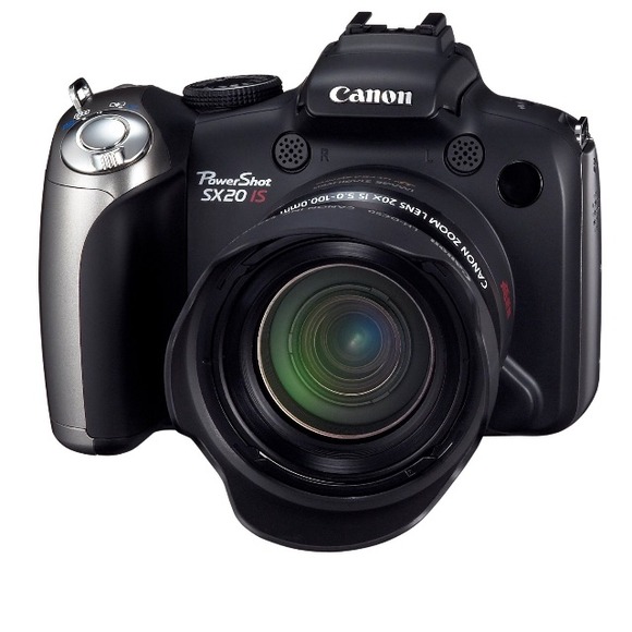 Canon PowerShot SX20IS 12.1MP Digital Camera