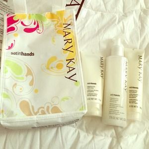 Satin hands fragrance free set