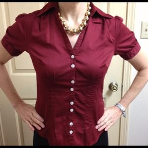 Ann Taylor LOFT red cotton blouse/size 0