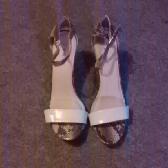 Wedges - Picture 2 of 3