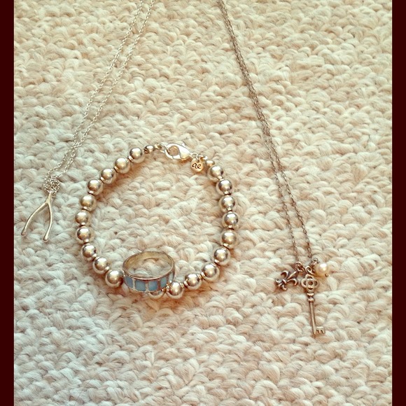 American Eagle Jewelry Bundle