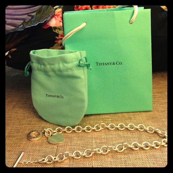 Authentic Tiffany's Tag necklace with toggle