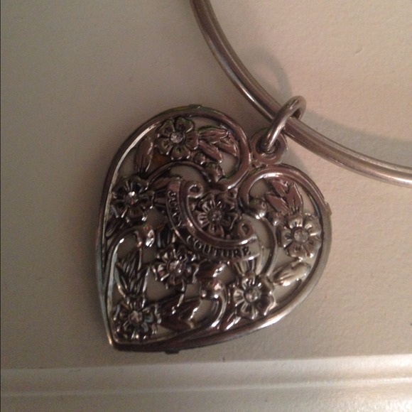 Juicy Bangles Comes With Original Box - Picture 3 of 4