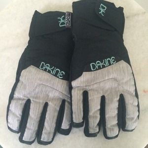 Dakine gloves