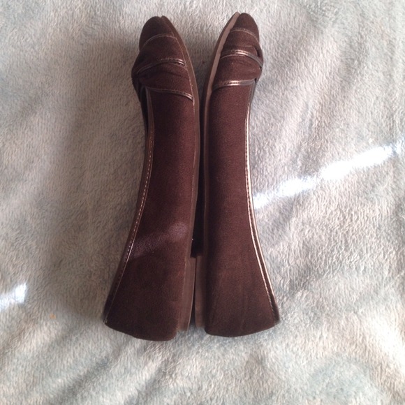 Black Flats - Picture 4 of 4