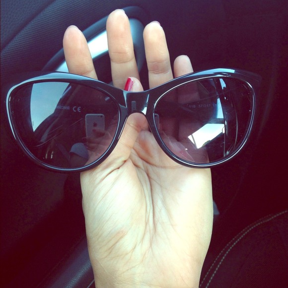 Authentic Just Cavalli sunglasses model JC631S