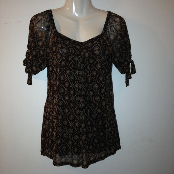 New York & Company Tops - Brown flower print top