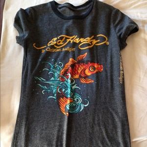 Ed hardy fitted tee size XS
