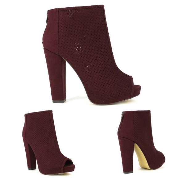 Burgundy Suede Booties sizes 5.5-10 available 💕