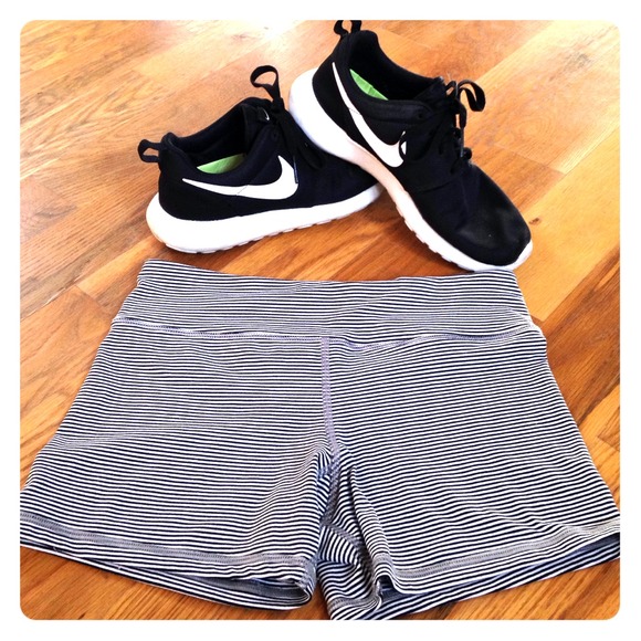 Black and white spandex🐼 - Picture 1 of 2