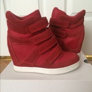 Aldo sneaker wedges