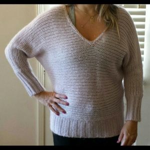 American Eagle sleeve sweater