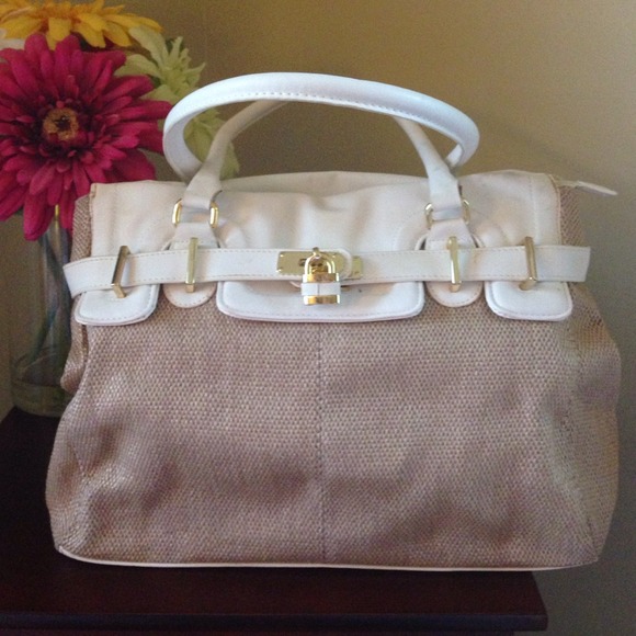 ALDO woven and white leather purse