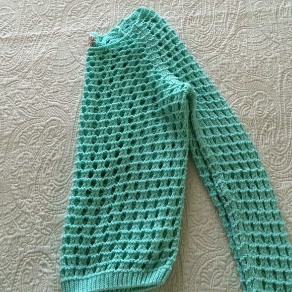 Cropped mint sweater