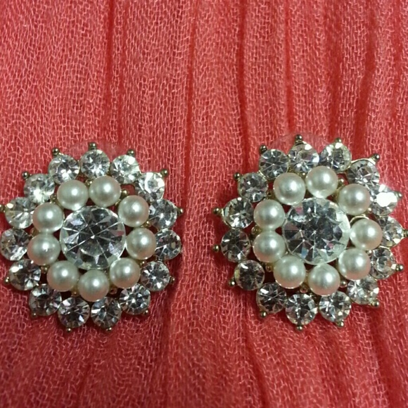 Costume jewelry