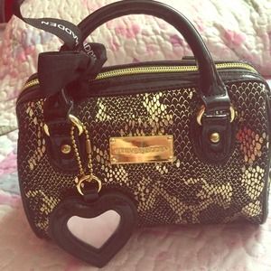 Steve Madden travel/makeup bag