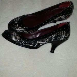 🌼PRICE REDUCTION!! Vince Camuto Pumps 6 1/2🌼