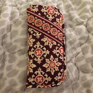 Vera Bradley eye glass case & wallet in medallion