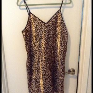Leopard Nighty