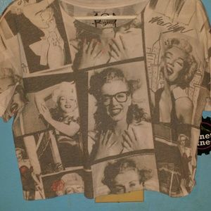 Marilyn monroe crop top