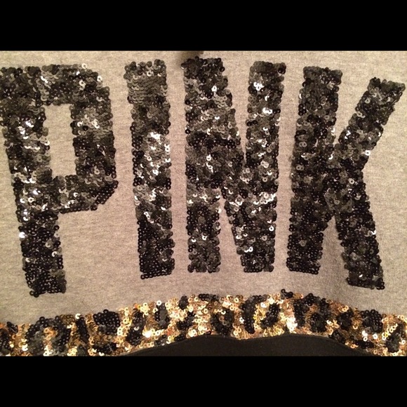 (SOLD FB) Bling leopard pullover boyfriend fit - Picture 3 of 4
