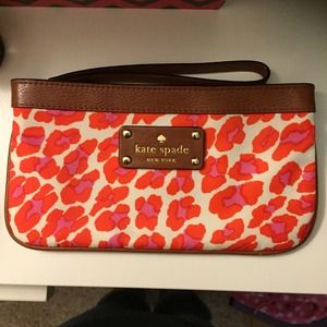 ‼️CYBER MONDAY‼️Kate Spade wristlet