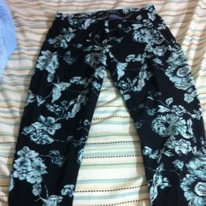 Flower printed leggings