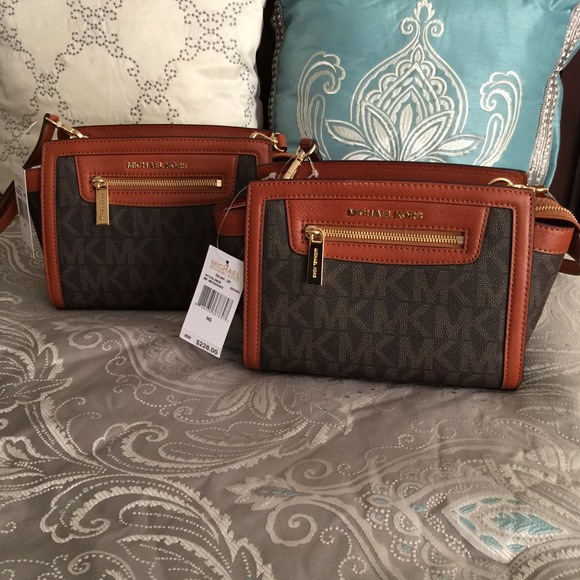 Authentic MK shoulder bag