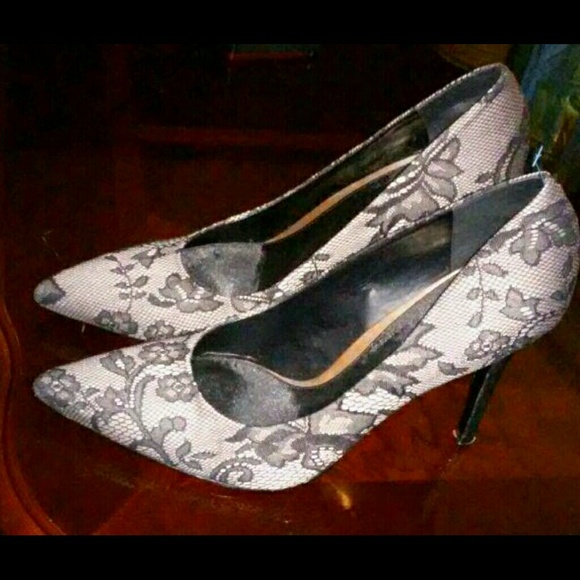 (SOLD) The Loft Laced Heels