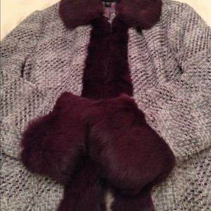 Bebe tweed jacket/blazer with fur collar.