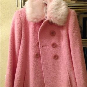 Guess coat with fur collar!