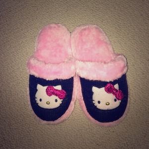 Hello kitty bed slippers