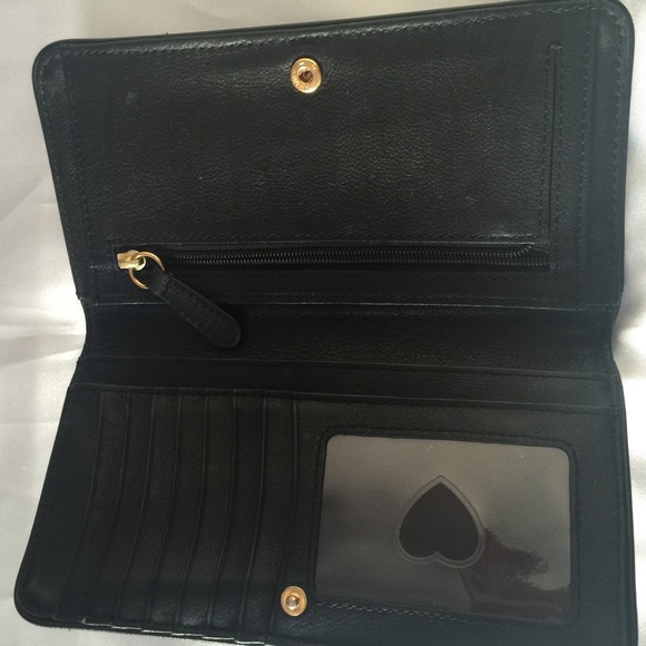 JUICY COUTURE WALLET💕 - Picture 3 of 3