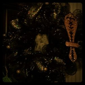 SAINTS DECO MESH WREATH