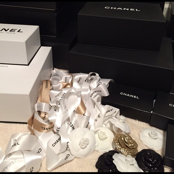 💕Chanel Obsession - Picture 4 of 4