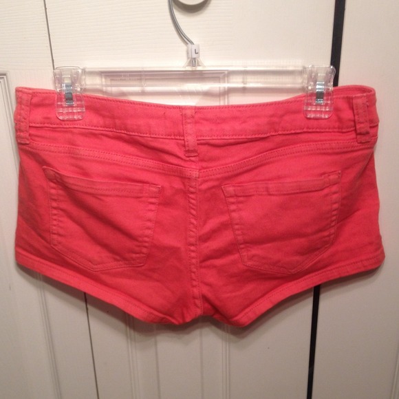 Coral Colored Shorts - Picture 4 of 4