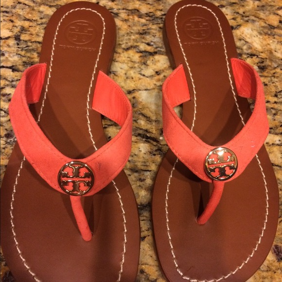 Brand new Tory Burch Thora Size 6