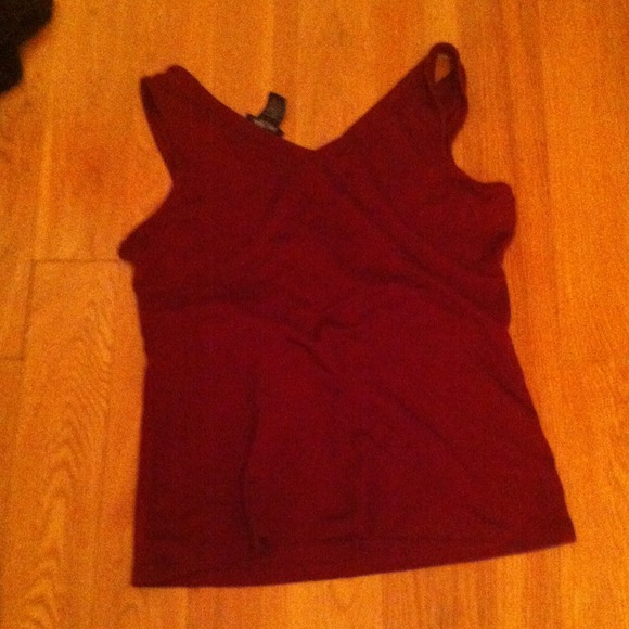 Top - Picture 2 of 2