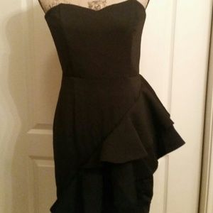 H&M Black sleeveless evening dress