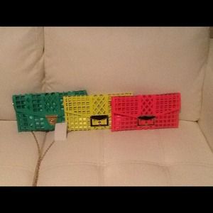 Neon color clutch