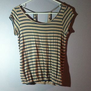 Stripped top from wet seal