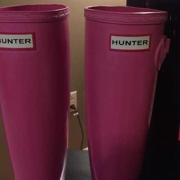 ❌No Trade❌Hunter Boots- Lipstick Gloss - Picture 4 of 4