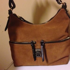 Dooney & Bourke